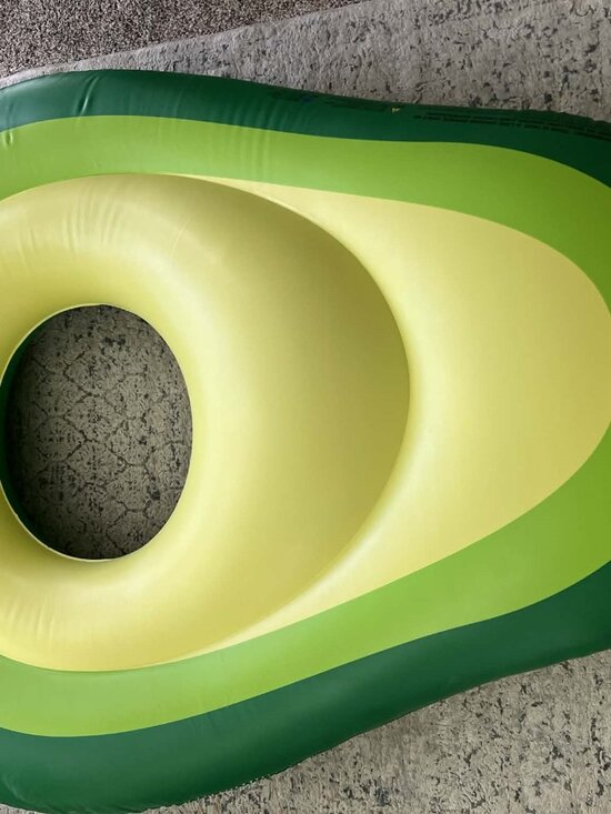 Inflatable Avocado Swimming pool float - Picture 3 of 4